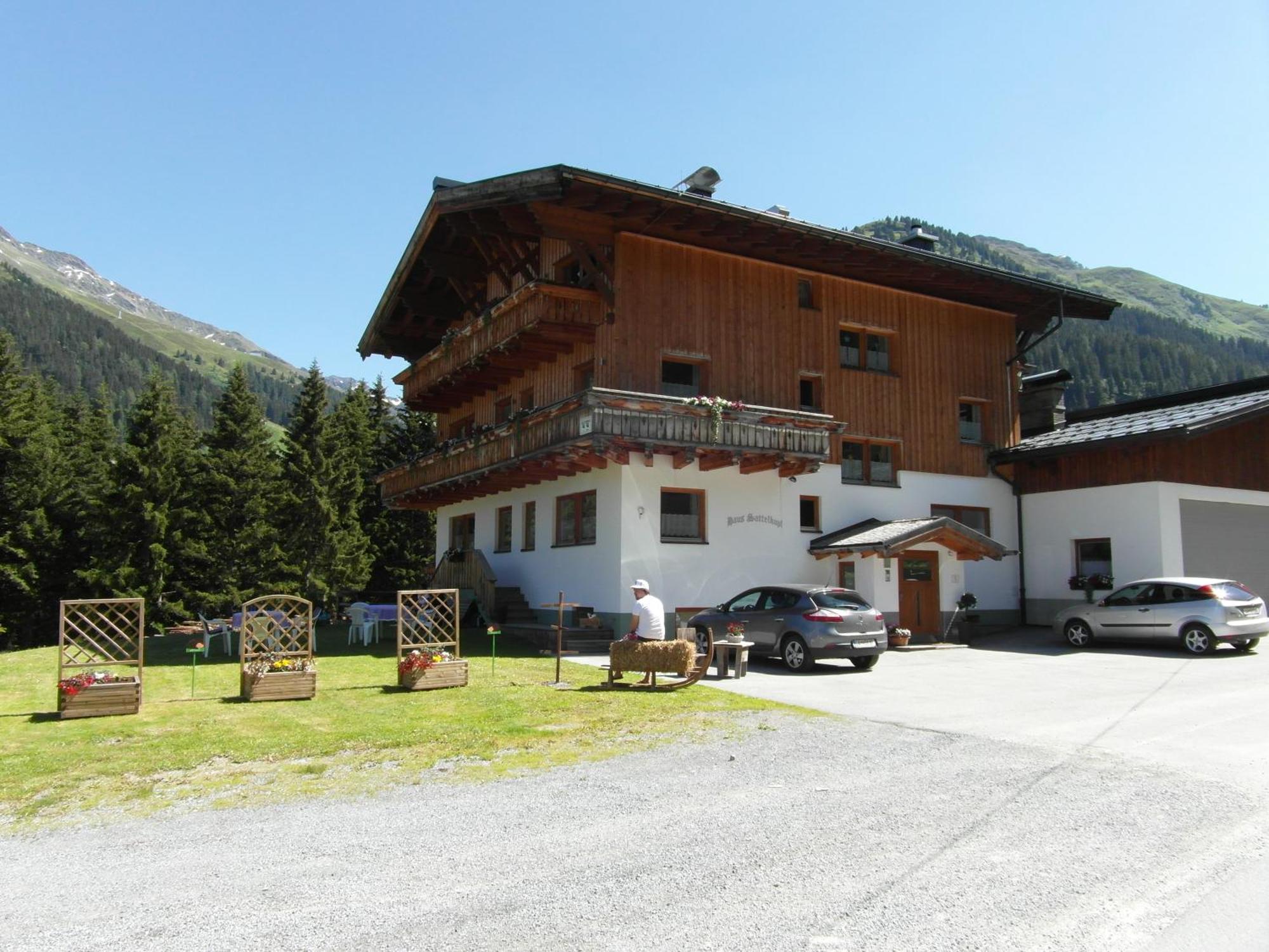 Pension Sattelkopf Sankt Anton am Arlberg Exterior photo