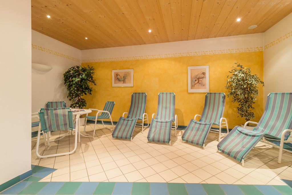 Pension Sattelkopf Sankt Anton am Arlberg Exterior photo